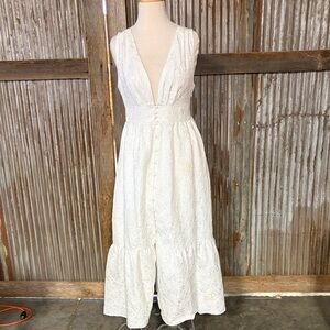 En Saison White Textured Maxi Dress